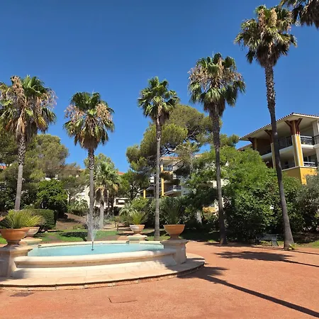 4 Personnes * Fréjus