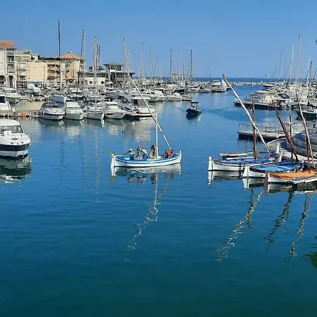 St Aygulf, Plages Et Commerces A Pied, Piscine Dans Residence, Parking Couvert Gratuit Διαμέρισμα *