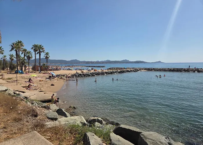 4 Personnes Fréjus